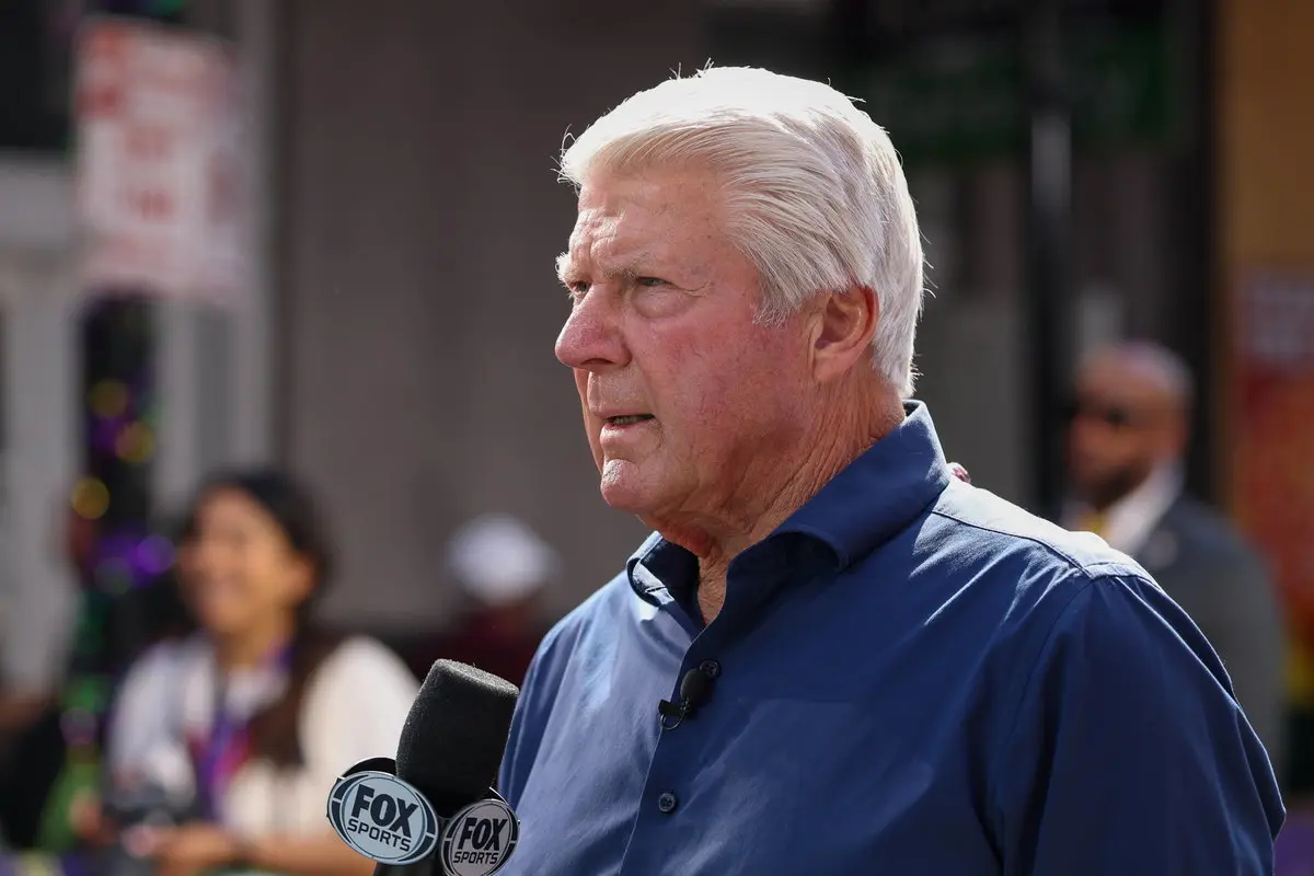 Jimmy Johnson dezvăluie că e fan al Philadelphia Eagles
