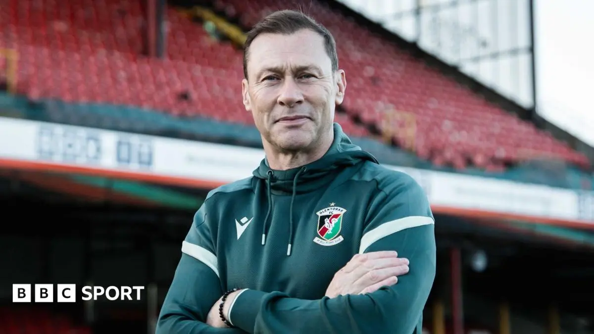 Duncan Ferguson preia Glentoran: Misiune pentru titlu în Belfast